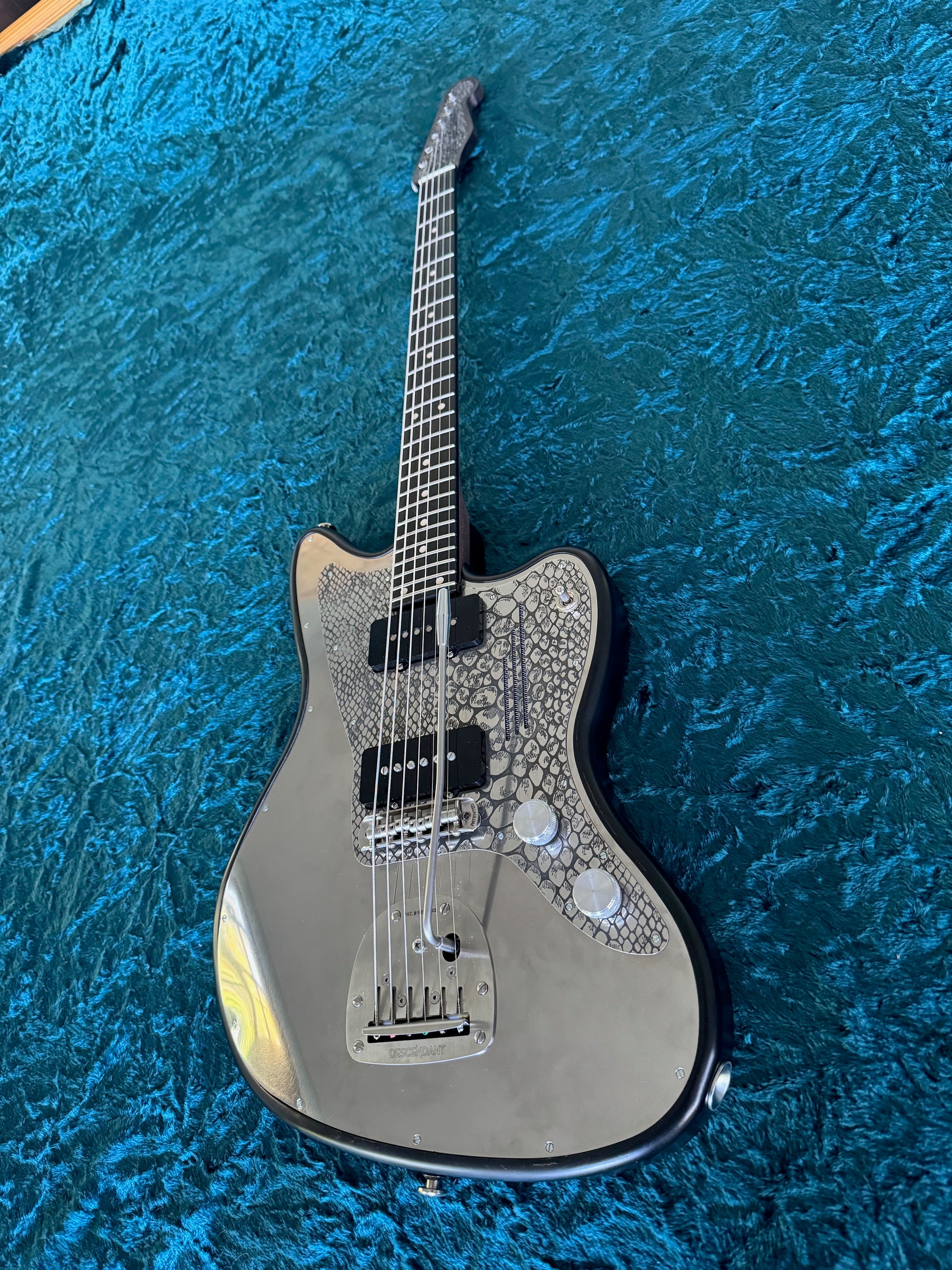 25014 Black on Snakeskin Baritone