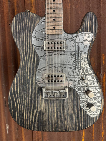 25055 Antique Silver Gator Engraved Deluxe SteelGuardCaster