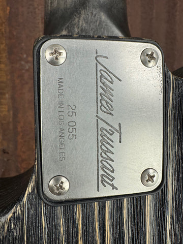 25055 Antique Silver Gator Engraved Deluxe SteelGuardCaster