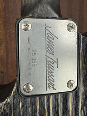 25055 Antique Silver Gator Engraved Deluxe SteelGuardCaster