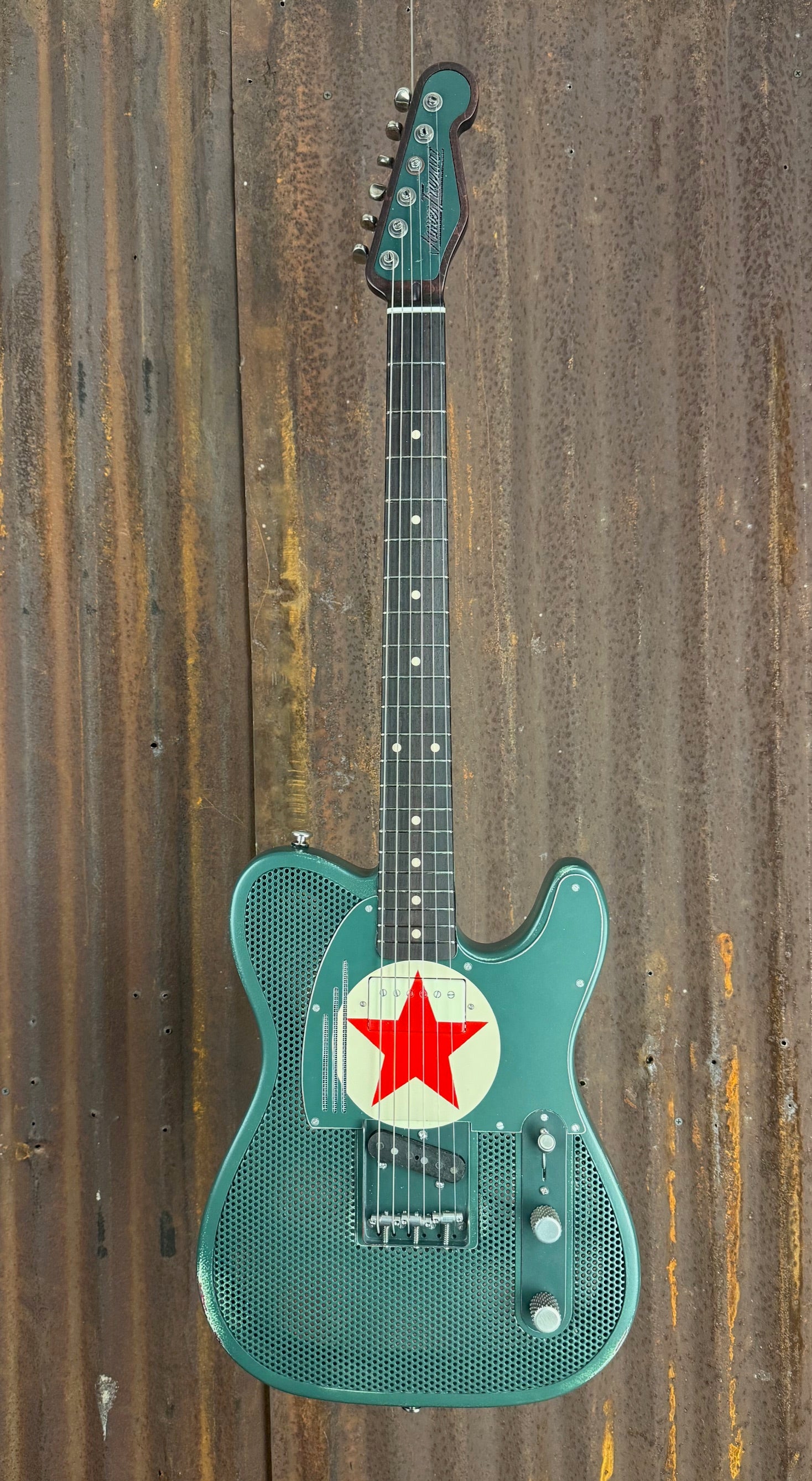 25027 Red Star Holey Steelcaster