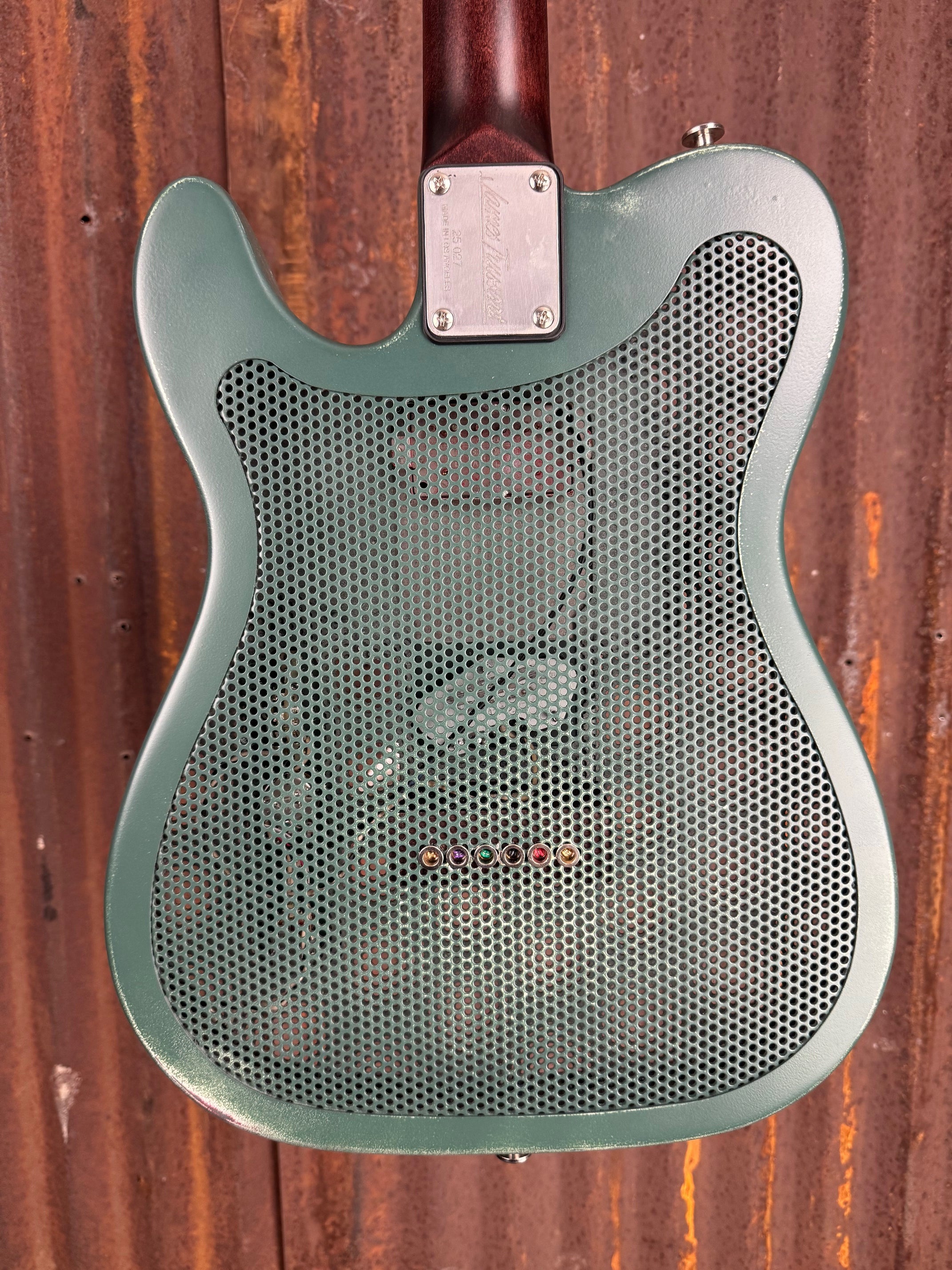 25027 Red Star Holey Steelcaster