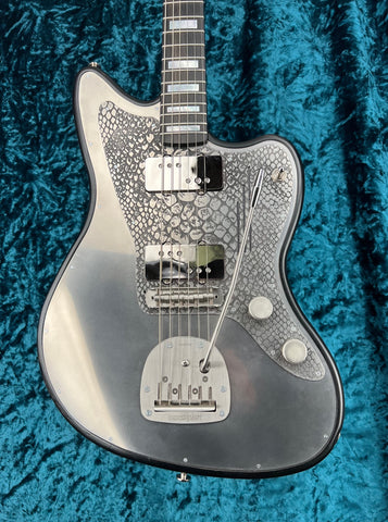 24020 Antique Silver Snakeskin Steelmaster