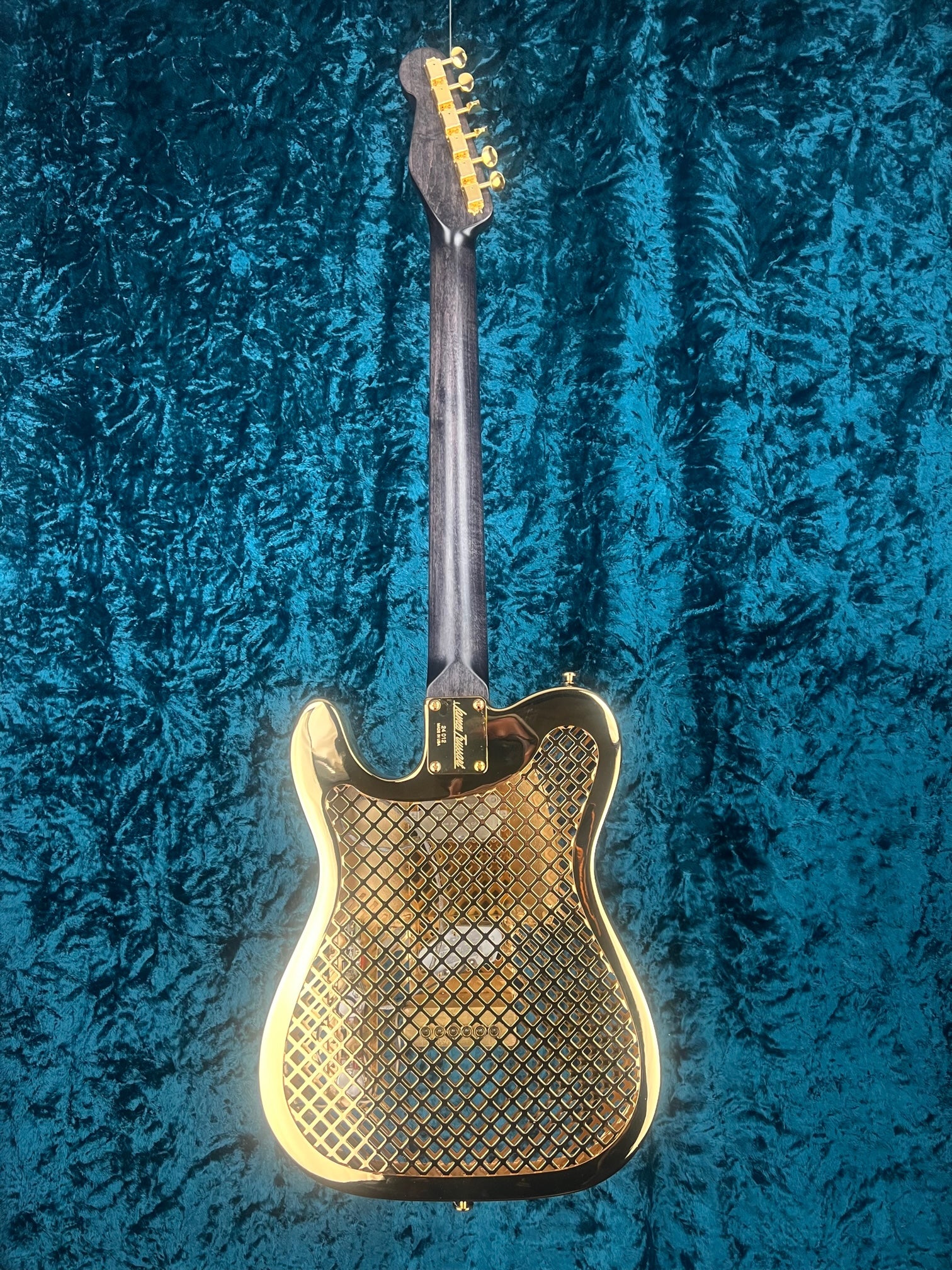 23013 Gold Caged Steelcaster