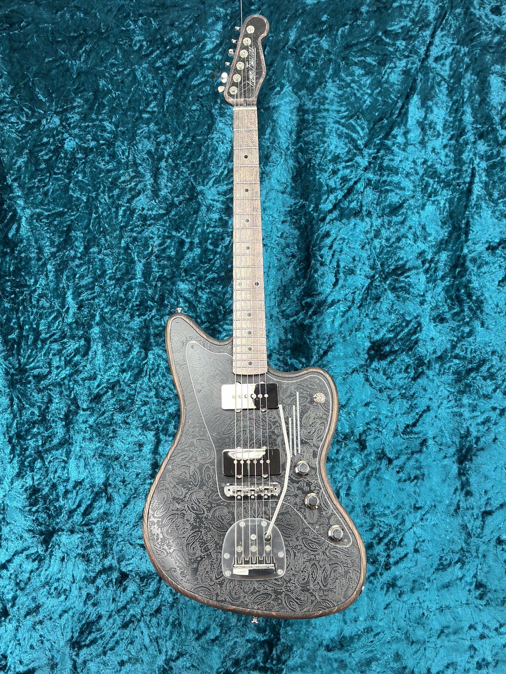 24009 Satin Black Paisley engraved SteelMaster