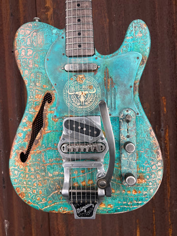 22098 Blue Moon Titanic Green Snakeskin Deluxe SteelCaster with B16 Bigsby