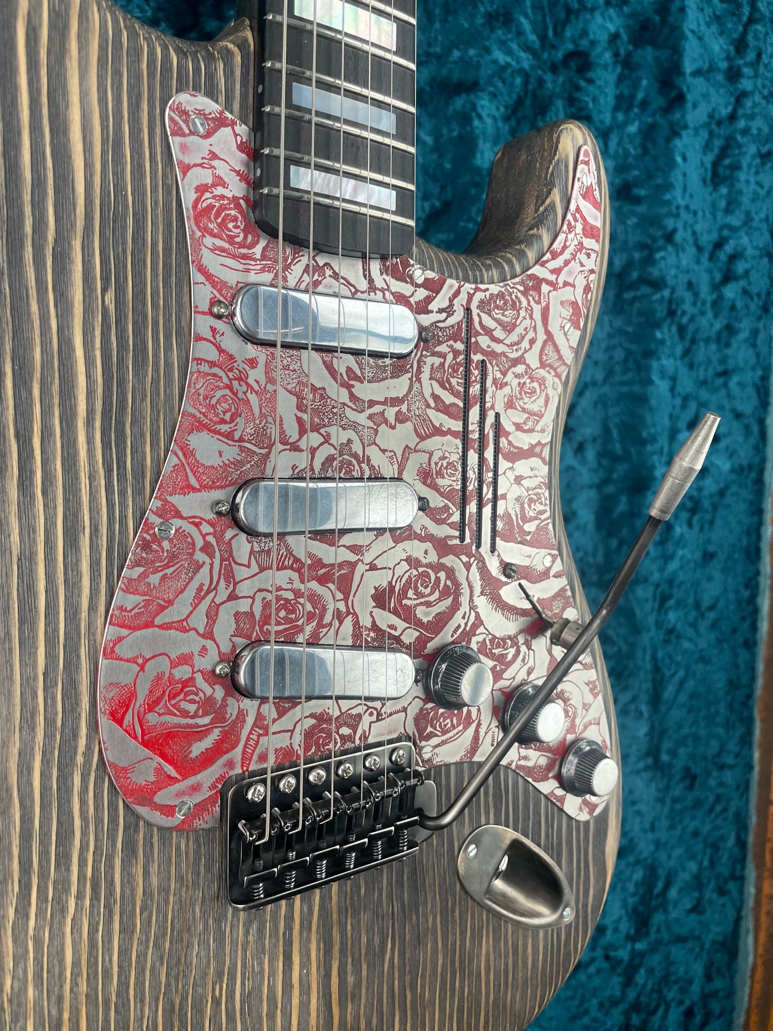 23018 Red on Steel Roses SteelGuard O Matic with Block Inlays