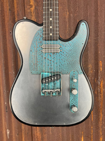 23017 Titanic Green Snakeskin on Recessed Top SteelTopCaster