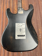 23016 Gator Engraved Satin Black Nitro Steel O Matic