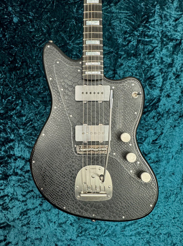 25044 Black Snakeskin Engraved Steelmaster
