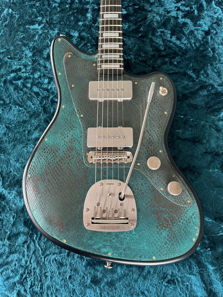 25056 Titanic Green Snakeskin SteelMaster – James Trussart Custom