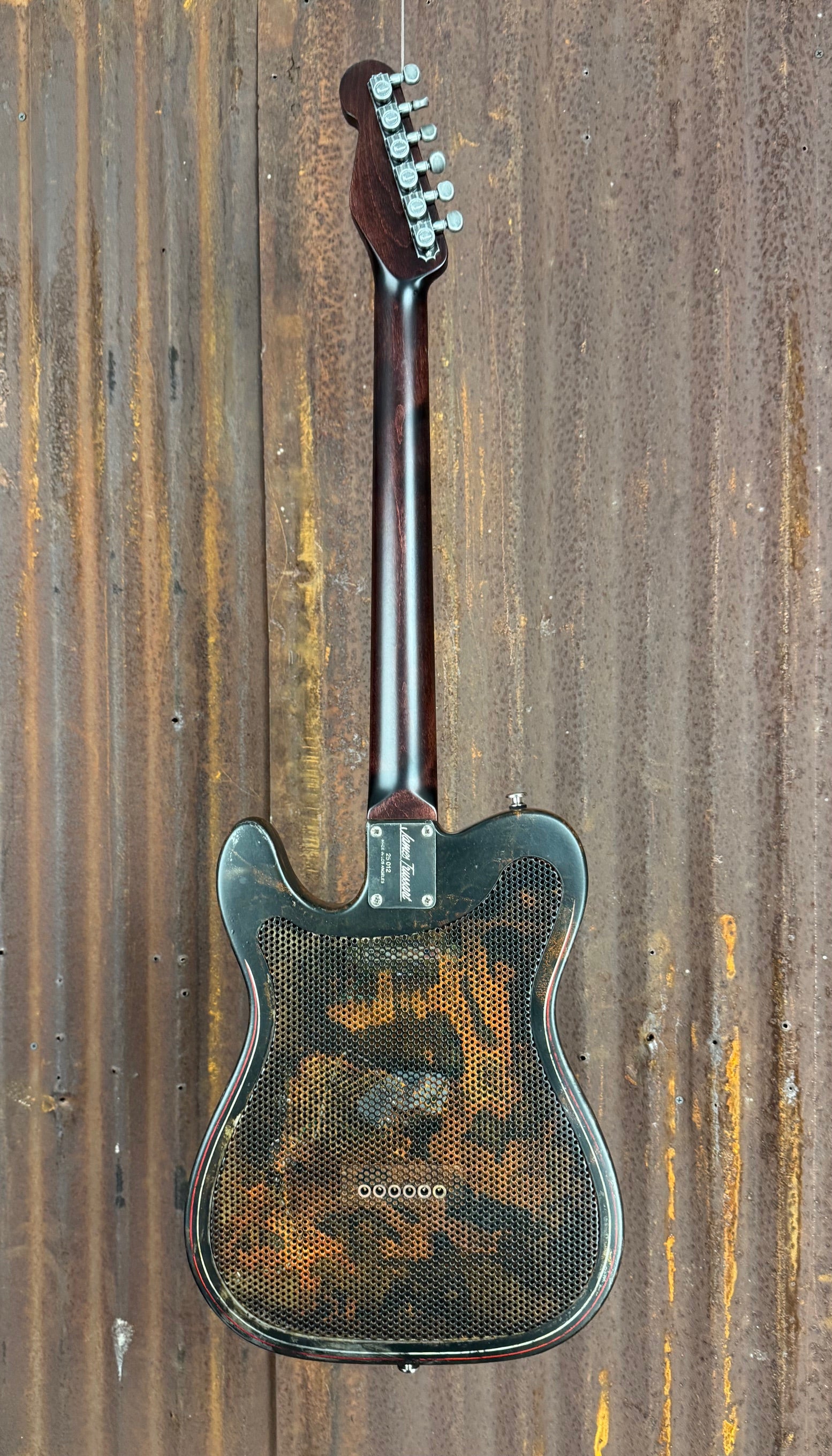 25012 Rusty Pinstriped Steelcaster