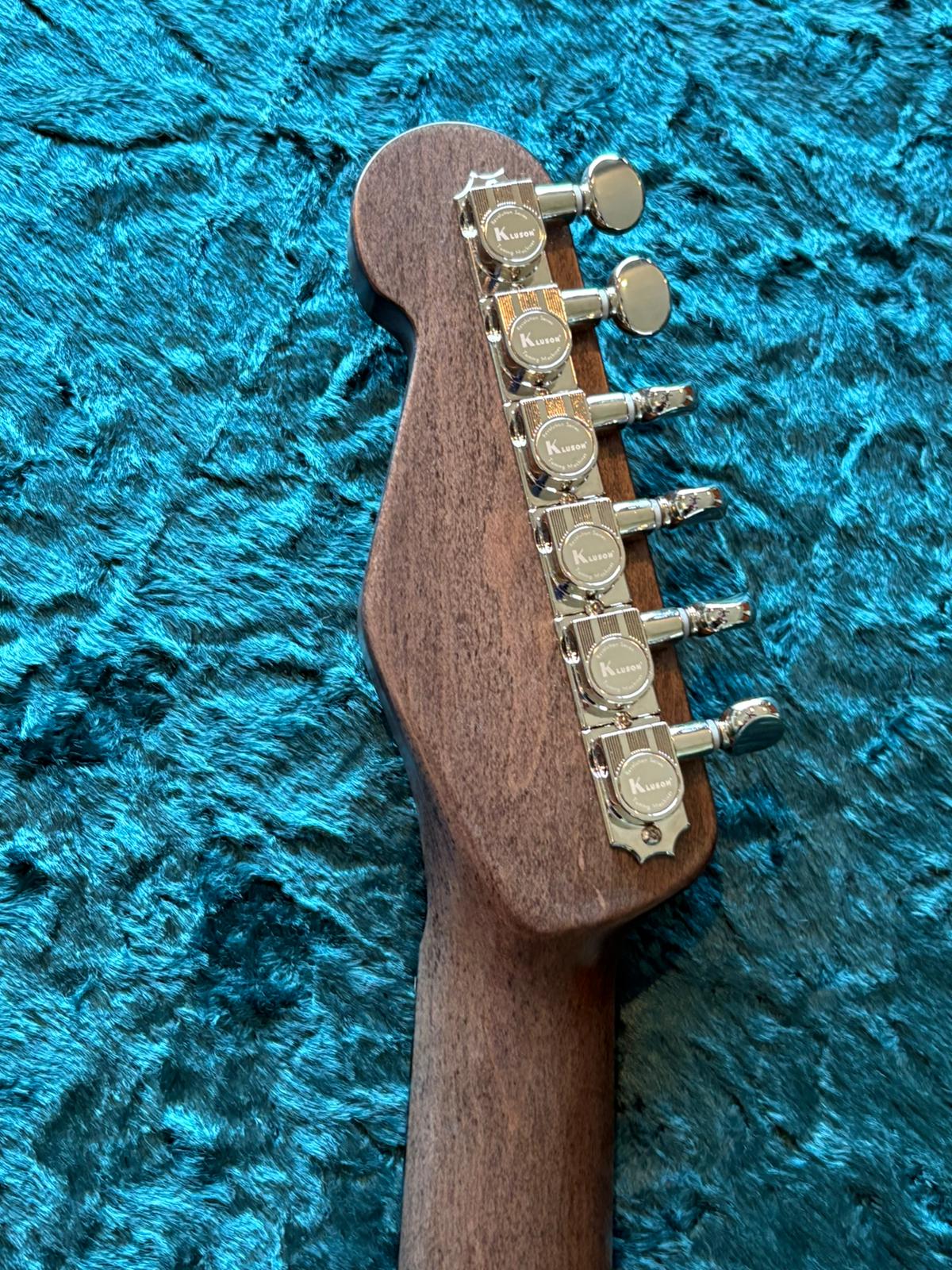 25059 Paisley Engraved Deluxe SteelGuardCaster