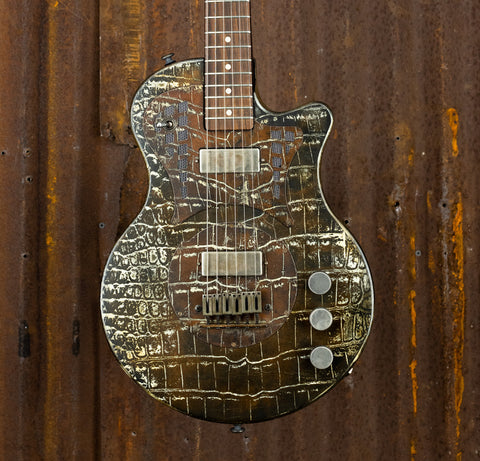 21165 Rust on Cream Gator Engraved Steelphonic