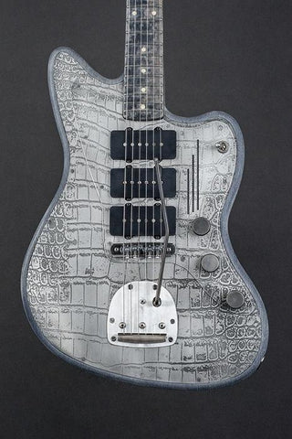 17043 Antique Silver Gator Driftwood SteelMaster