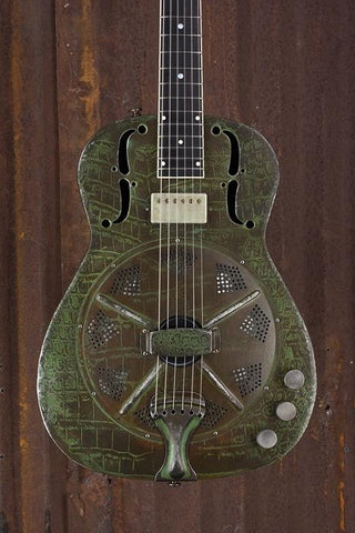 19061 Green Rust Gator Engraved SteelReso