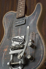 19000 Rust O Matic Gator on White and Red Pinstriped SteelTop Caster