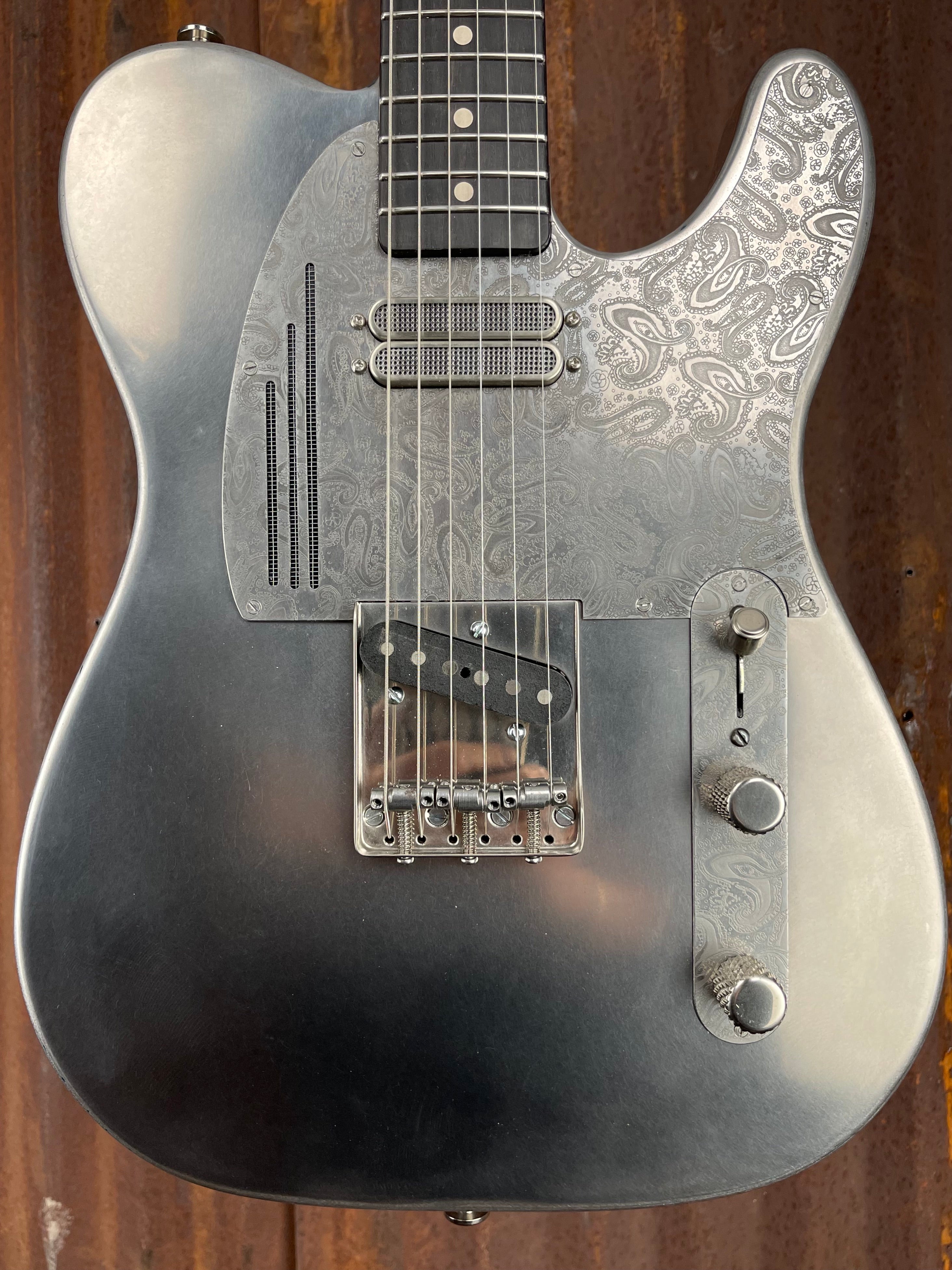 21002 Paisley Engraved Stainless Steel SteelCaster