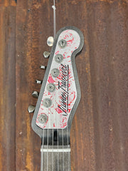 21096 Red on Steel Roses Cream Deluxe SteelCaster