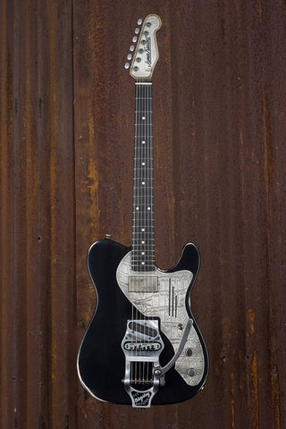 18036 Antique Silver Gator Black on Cream Relic Deluxe SteelCaster