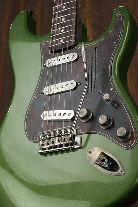 19044 Rust O Matic Red and White Pinstriped Pickguard Cadillac Green SteelGuard O Matic