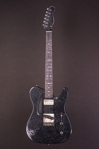 16028 Black Roses SteelCaster