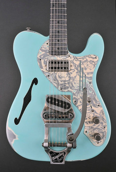 12057 Sea Foam Green on Cream Roses Deluxe SteelCaster with B16