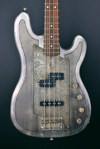 10132 Antique Silver Paisley SteelCaster Bass