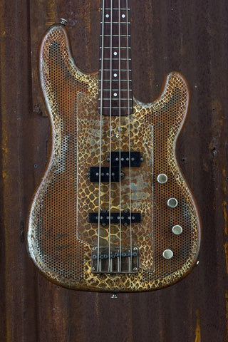 17065 Rusty Snakeskin SteelCaster Bass