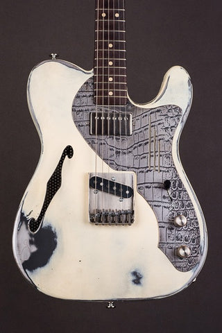 07080 Cream on Black Gator Deluxe SteelCaster