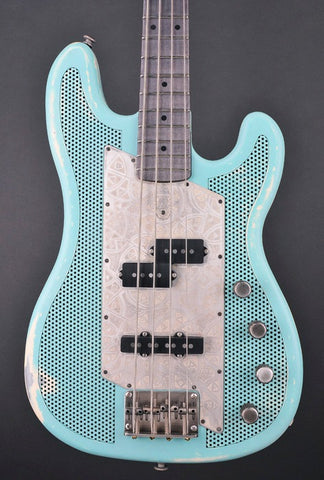 12041 Sea Foam Green on Cream African SteelCaster Bass