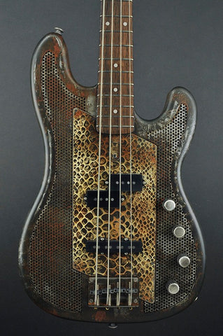 13122 Rust on Cream Snakeskin SteelCaster Bass
