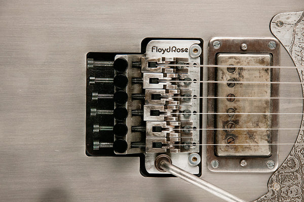 11163 Antique Silver Gator Pickguard SteelTop – James Trussart