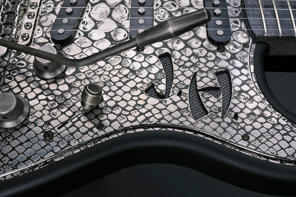 20002 Johnny Hallyday model replica Antique Silver Snakeskin Black
