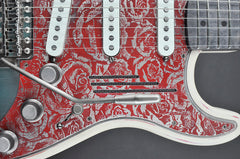 11207 Red on Steel Roses Cream Steel O Matic