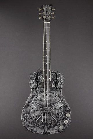13022 Black on Steel ResoGator
