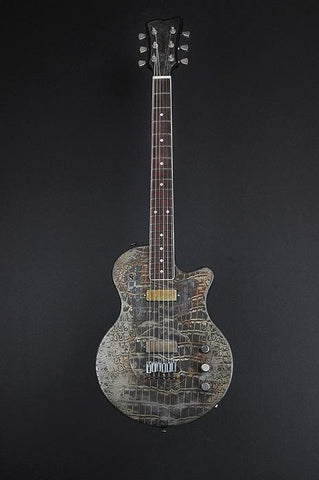 10294 Rust on Cream Gator SteelPhonic