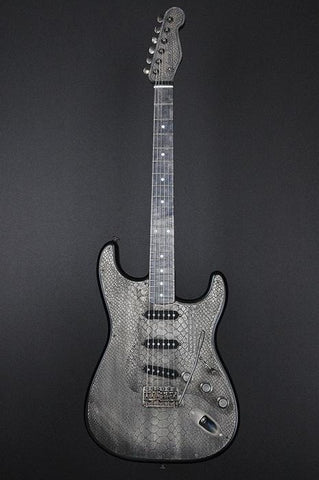 10300 Antique Silver Snakeskin Steel O Matic
