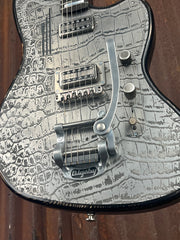 22089 Antique Silver Gator Engraved SteelTeleMaster