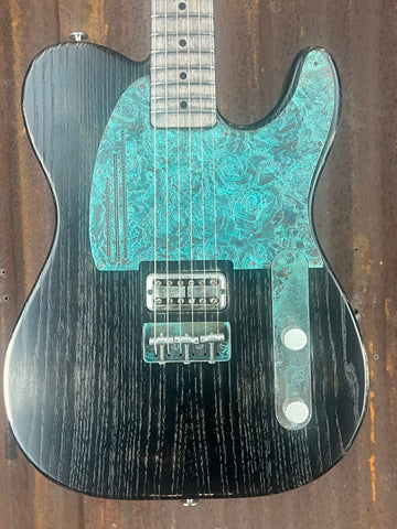 22090 Titanic Green Roses Black Nitro SteelGuardCaster