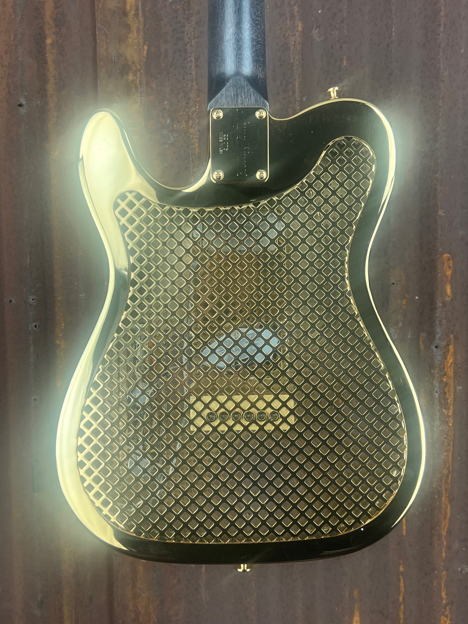 Broken Heart Gold SteelCaster