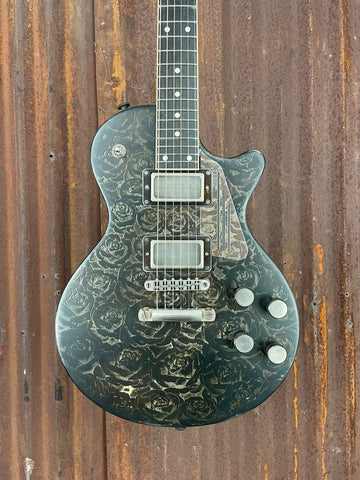 22071 Rust on Cream Roses engraved SteelDeville
