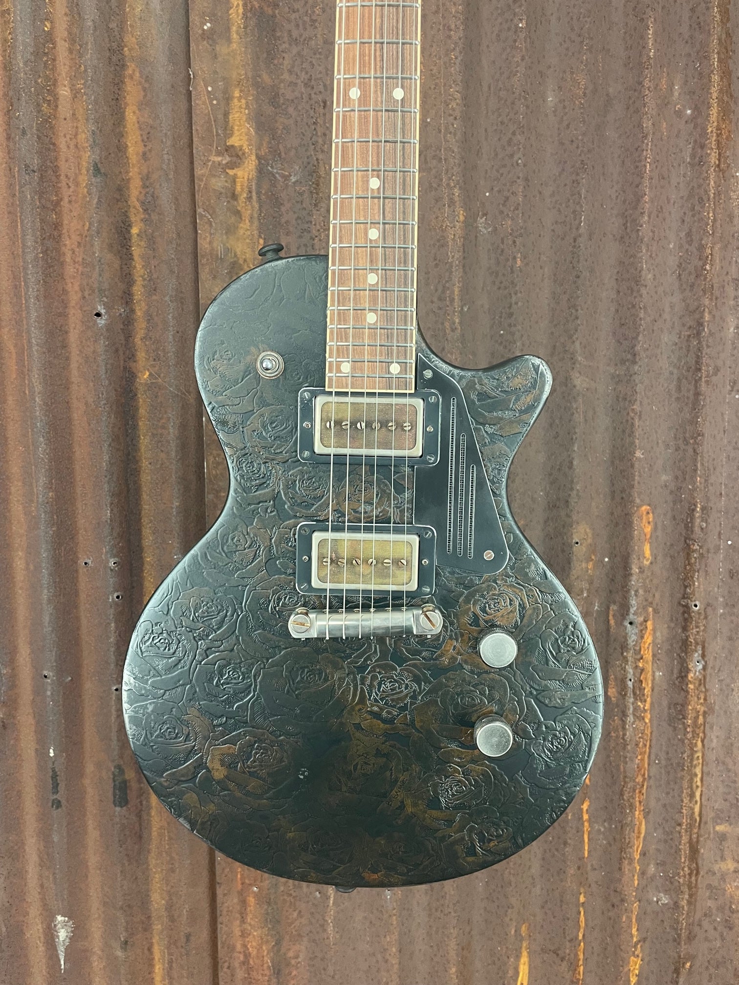 22054 Rust O Matic Roses Engraved SteelDeville