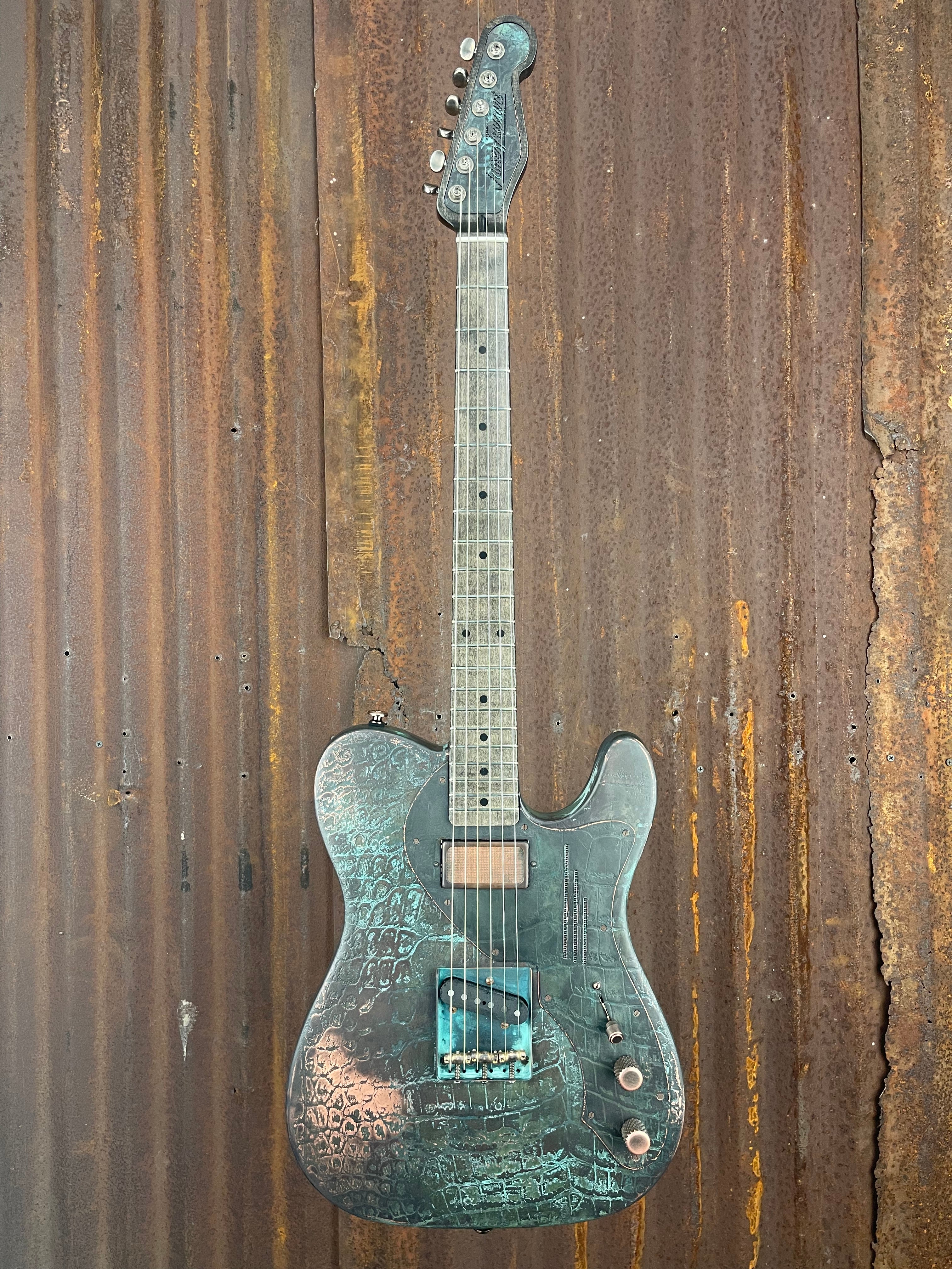 21005 Titanic Green Gator engraved SteelCaster