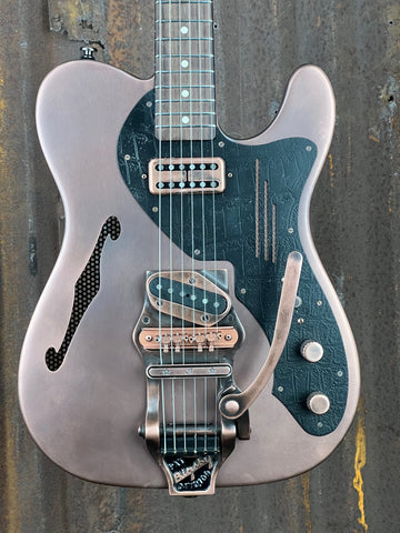 21028 Black Gator on Antique Copper Deluxe SteelCaster