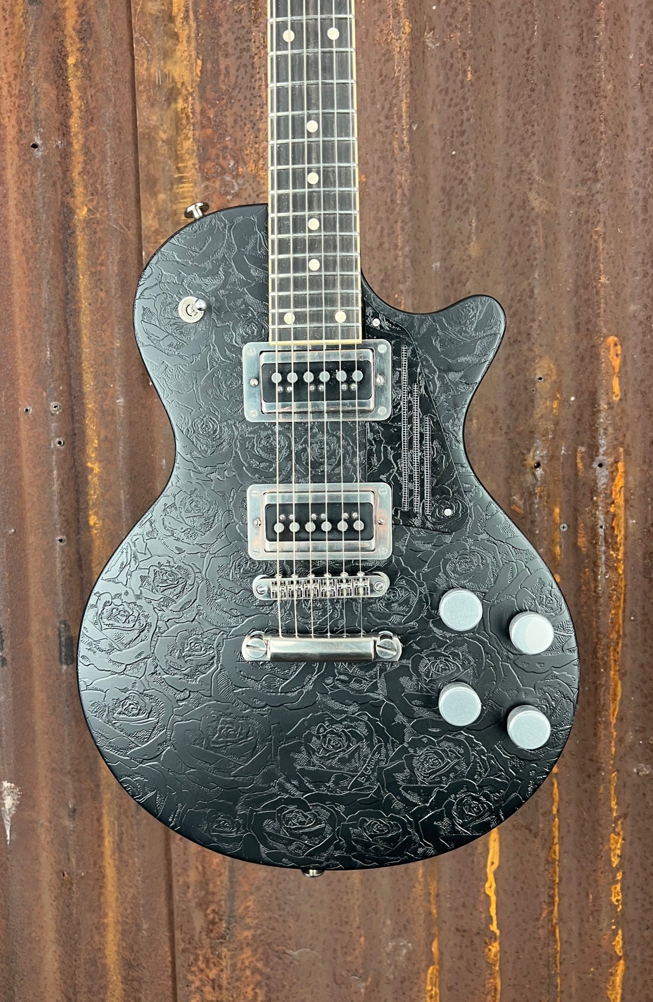 21008 Black Roses SteelDeville