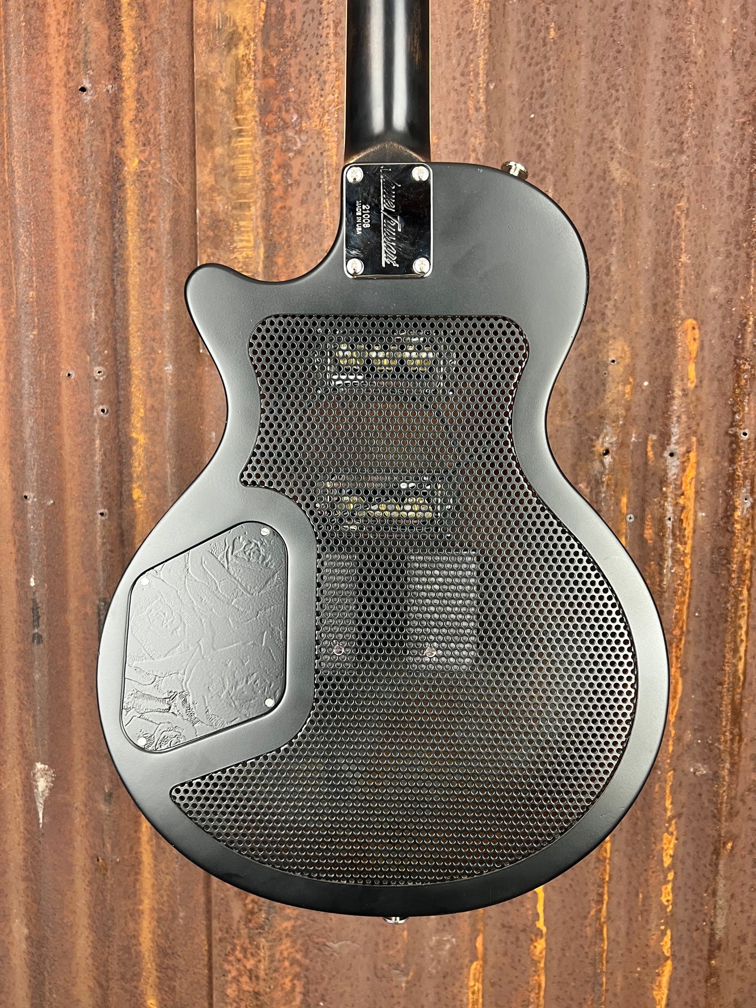 21008 Black Roses SteelDeville