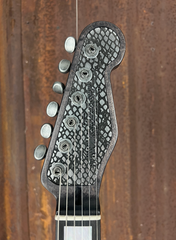 23014 Snakeskin Engraved Black Nitro SteelTopCaster