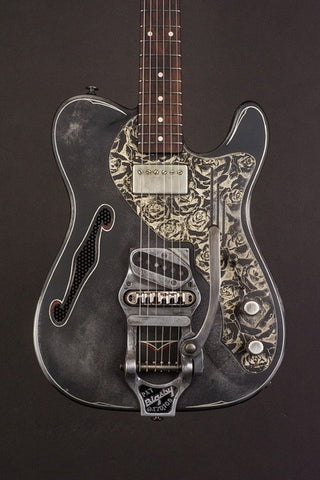 16149 Rust on Cream Roses Pinstripe Deluxe SteelCaster