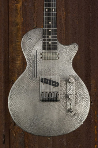 19013 Antique Silver Snakeskin DevilleCaster